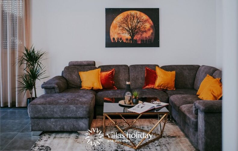 The living room of Villa Salvela