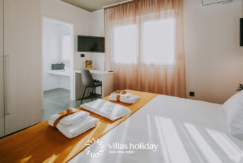 The bedroom of Villa Salvela