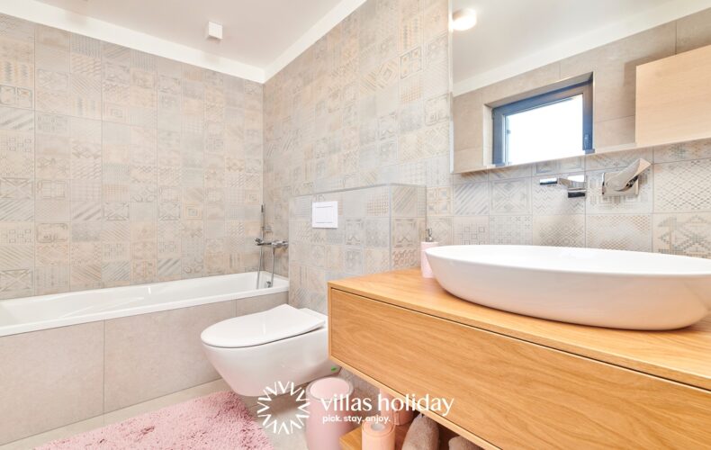 Bathroom of Villa Brzac