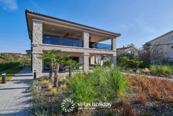 Charming villa with swimming pool and sauna on Krk island