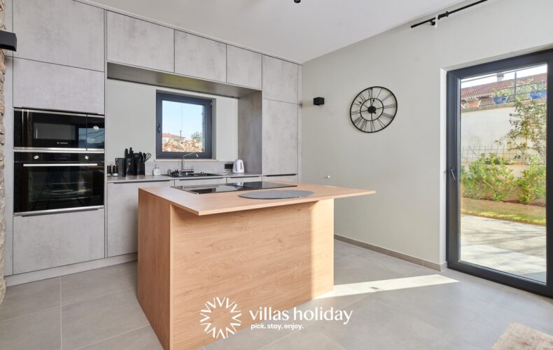 Kitchen of Villa Brzac