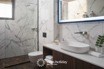 Bathroom of Villa Antoan