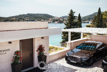 Parking of Villa Antoan