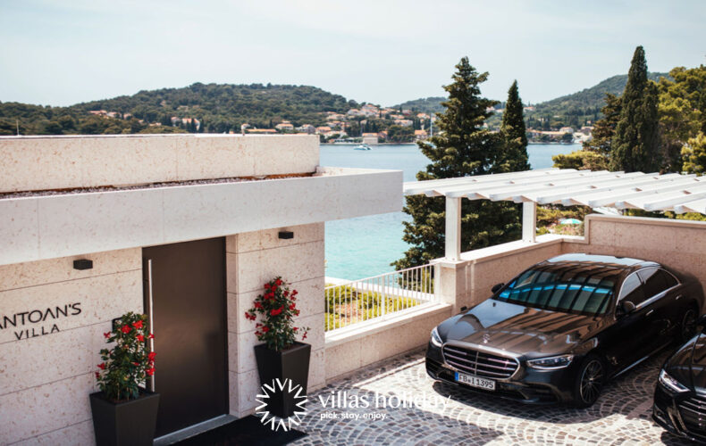 Parking of Villa Antoan