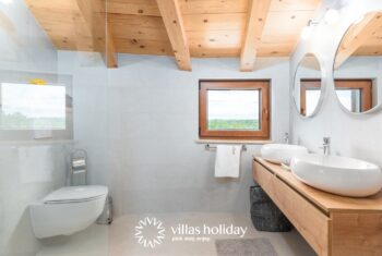 Bathroom of Villa Vias Oliveti
