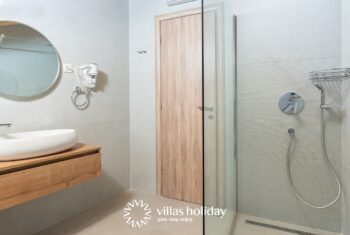 Bathroom of Villa Vias Oliveti