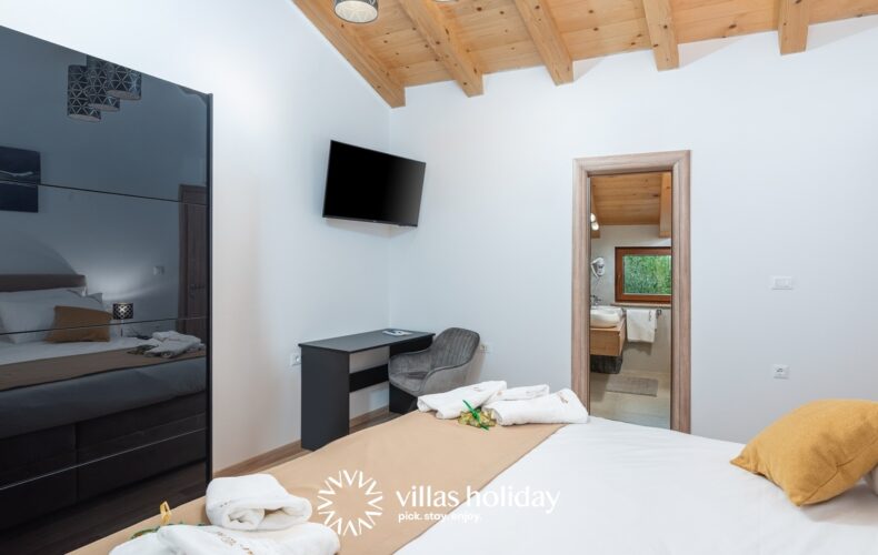 Bedroom of Villa Vias Oliveti