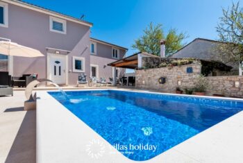 Wonderful villa with swimming pool in central Istria