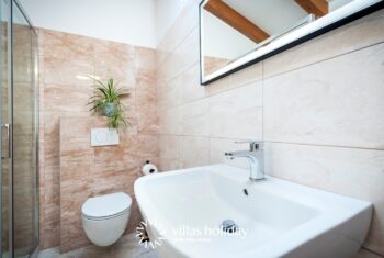 Bathroom of Villa Nina
