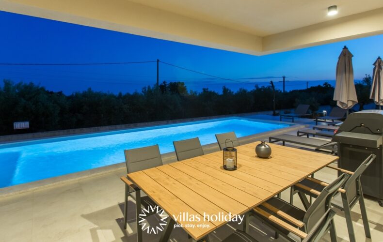 Grill area of Villa N