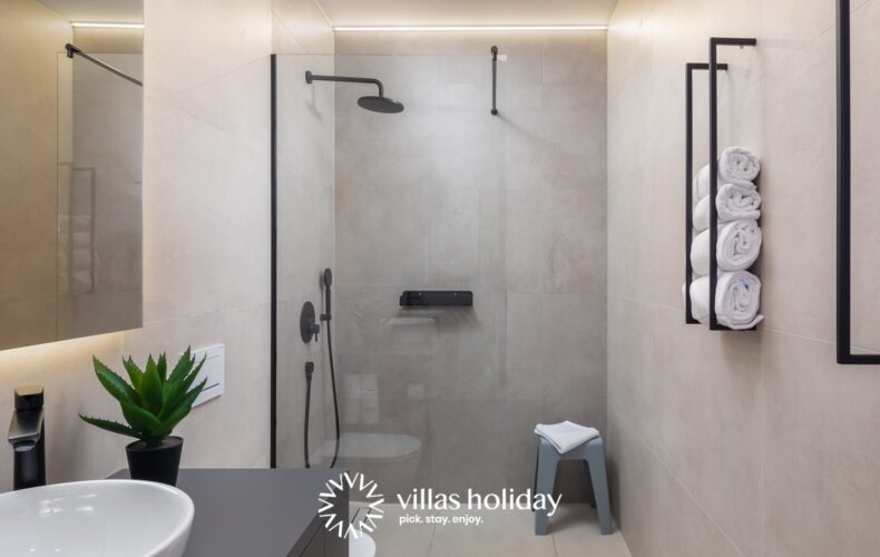 Bathroom of Villa Gaia